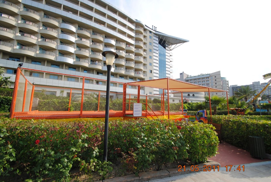 imagini hotel ROYAL WINGS LARA